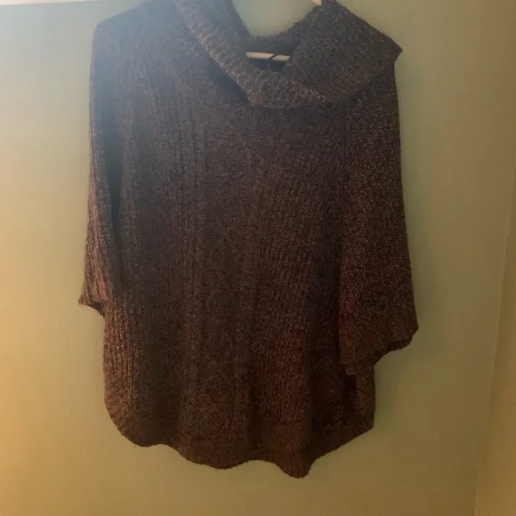 Karen Scott poncho sweater - Picture 2 of 2